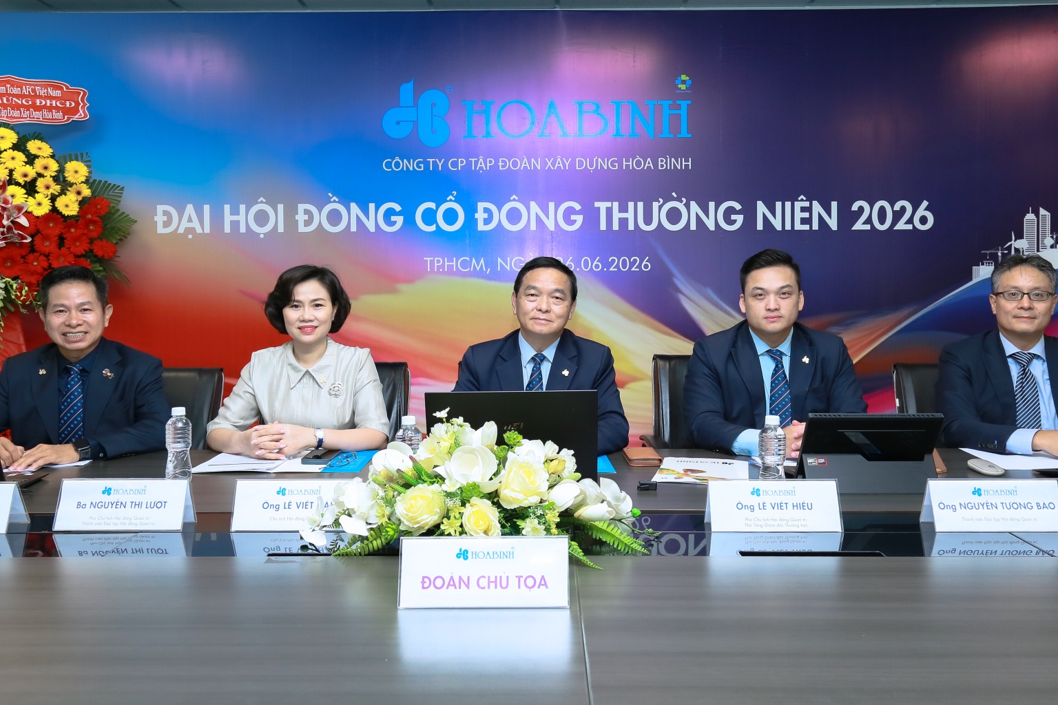 Hoa Binh shareholders back restructuring plan