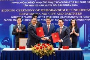 Hanoi teams up with UOB to upgrade FDI quality