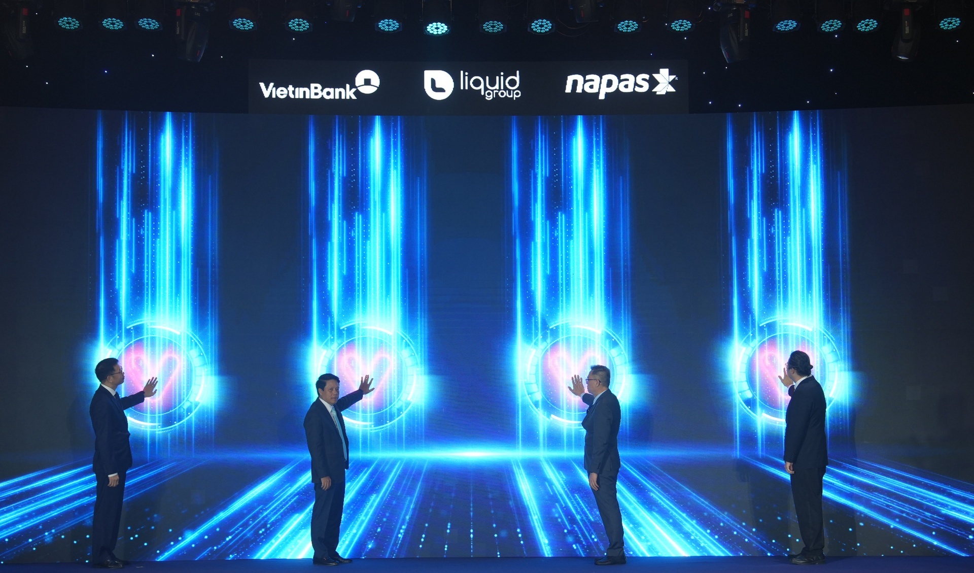 Vietnam and Singapore launch cross-border QR payment service