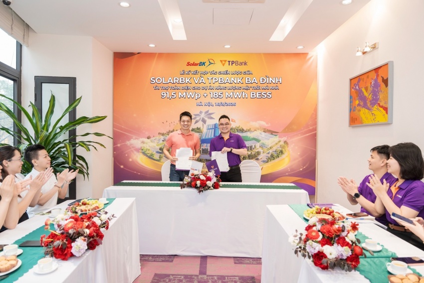 SolarBK, TPBank sign financing deal for solar-plus-storage project