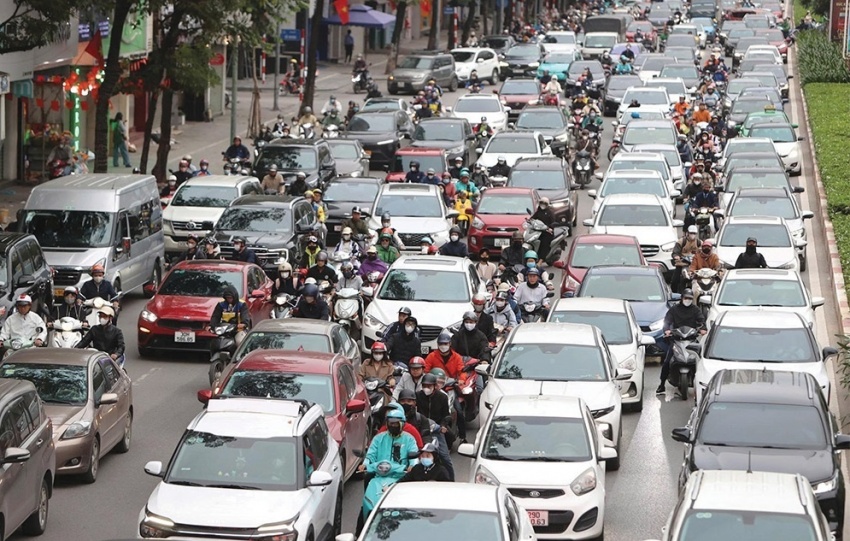 Hanoi launches low emission zones