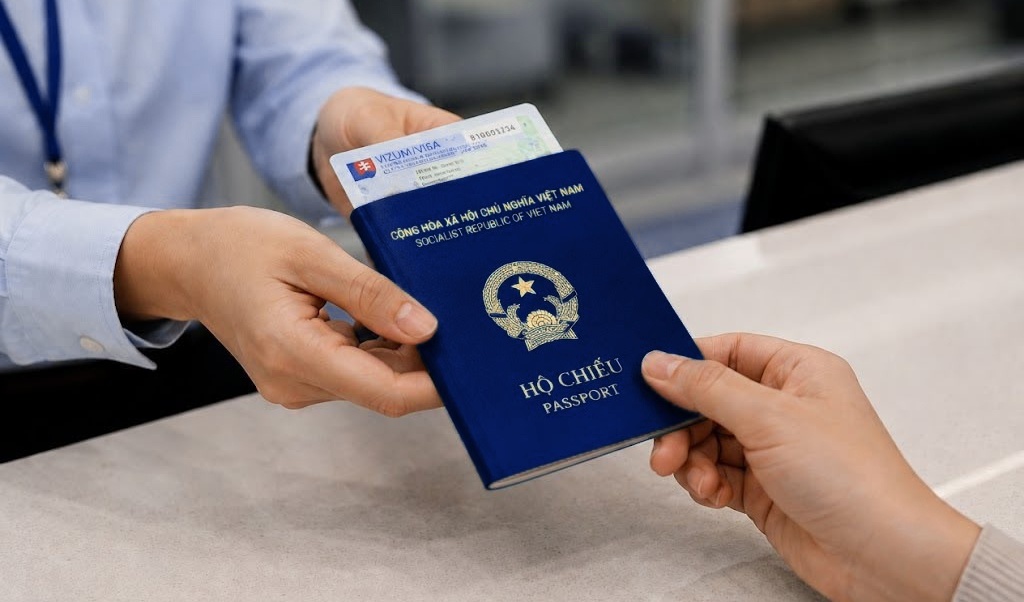 Slovak Embassy directs applicants to VFS after alternate provider suspension