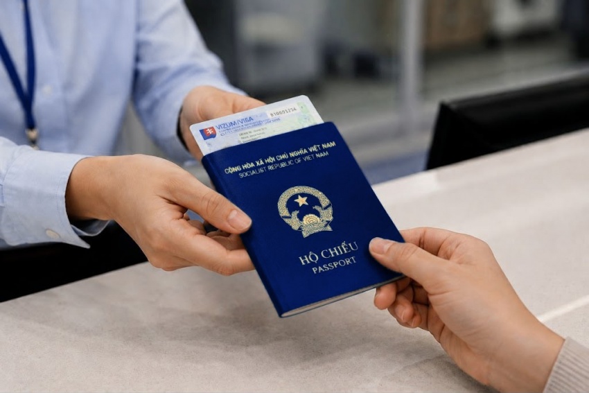 Slovak Embassy directs applicants to VFS after alternate provider suspension