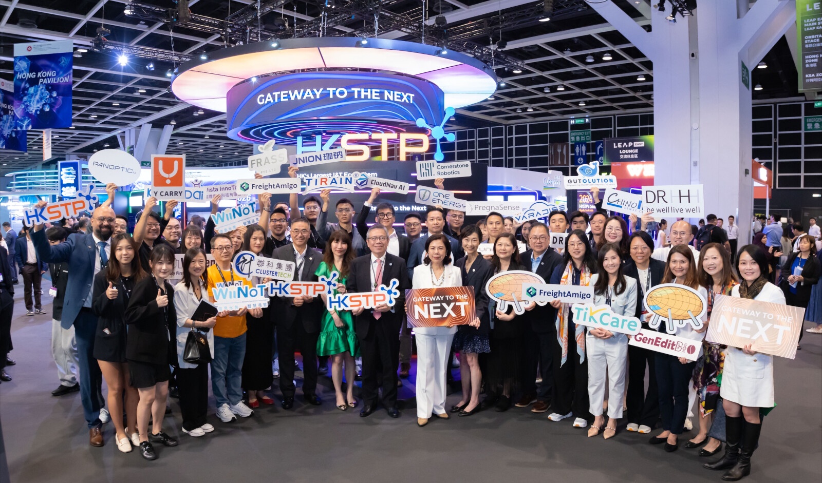 HKSTP's MEINONG ROBOT wins US$10,000 startup prize