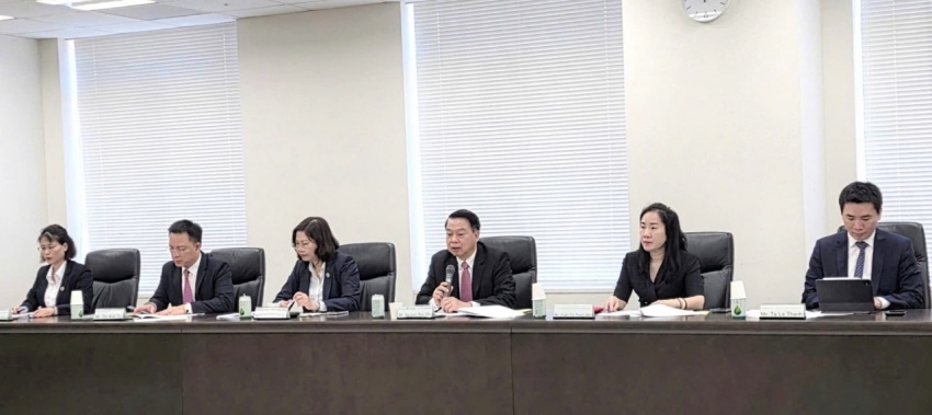 Vietnam seeks Japanese expertise on financial reform