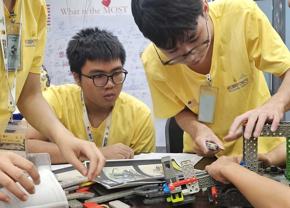 STEM education evolves for AI era