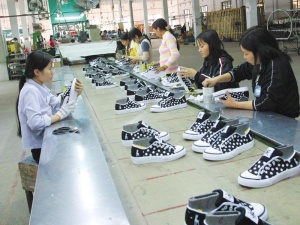 Nike boosts sourcing from Vietnam as manufacturing share rises