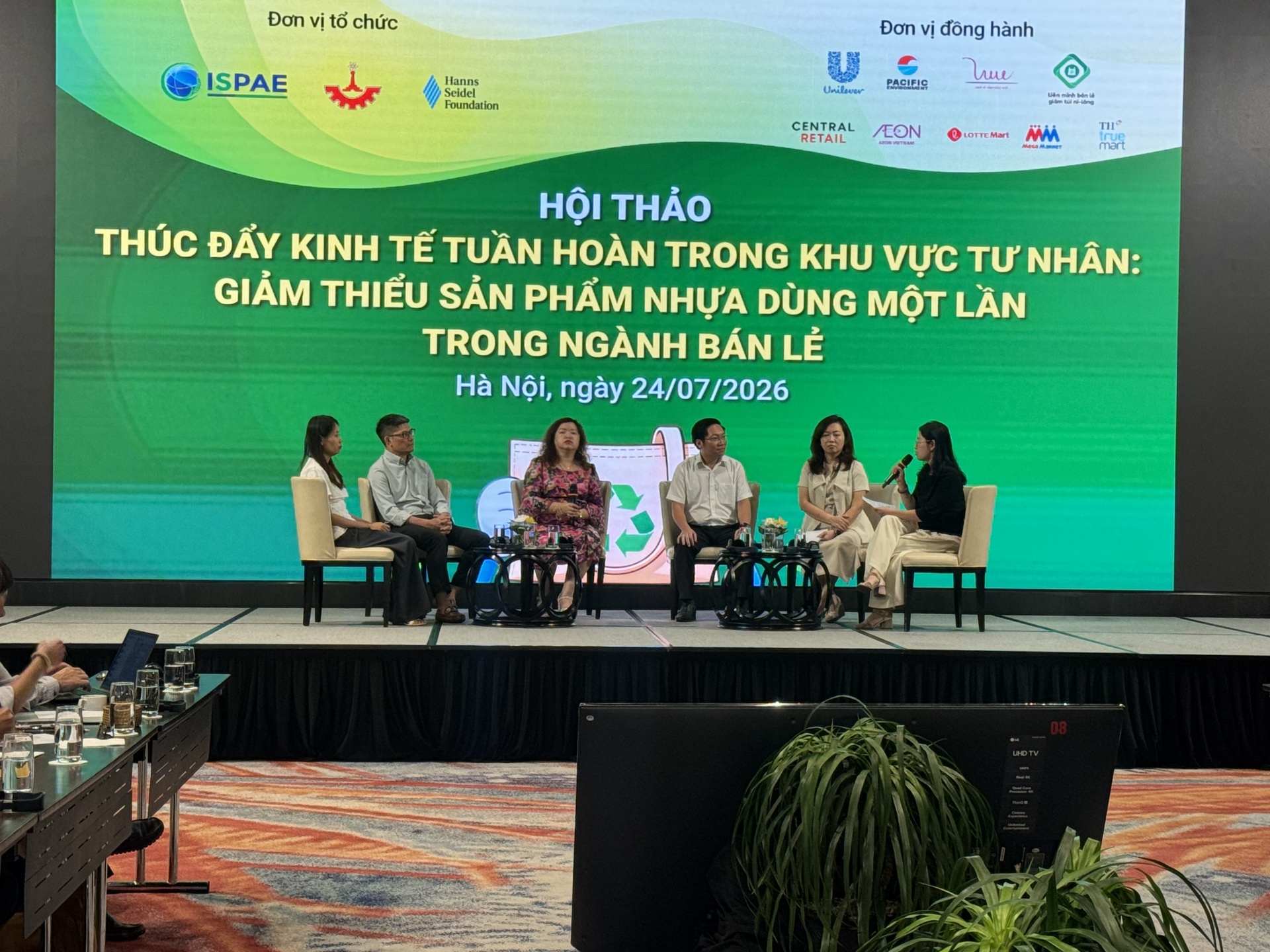 Retail sector urged to accelerate circular economy