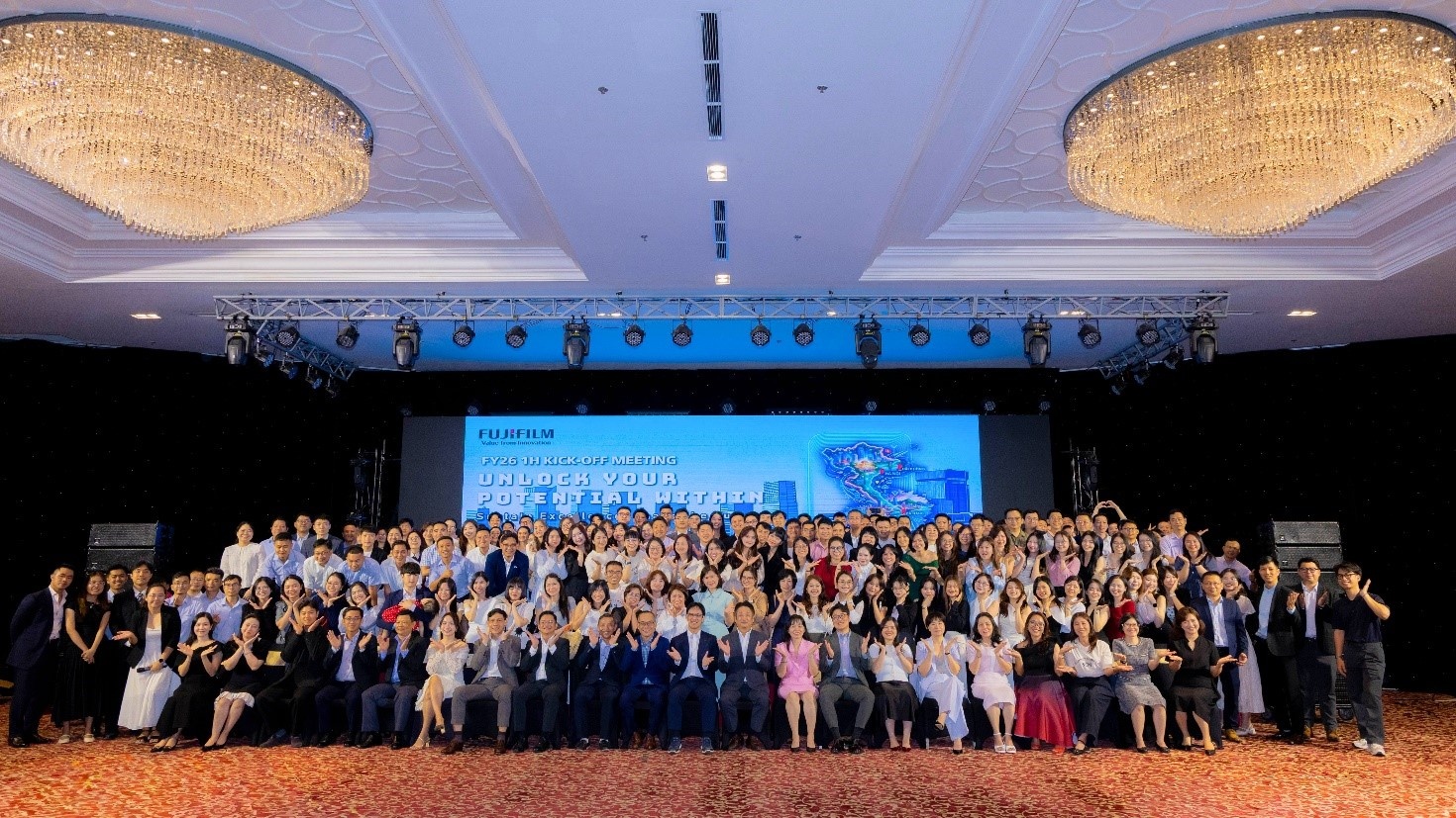 FUJIFILM Business Innovation Vietnam honoured at HR Asia Awards
