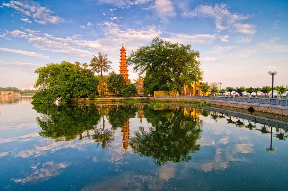 LOT Polish Airlines is set to launch Warsaw–Hanoi route