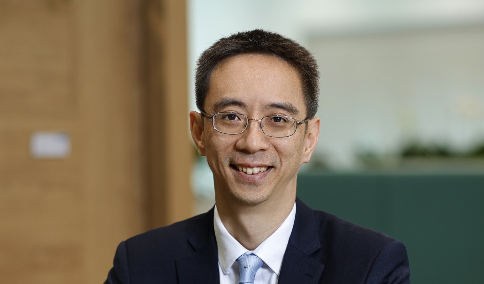 FX pressures to persist but remain manageable in H2: HSBC