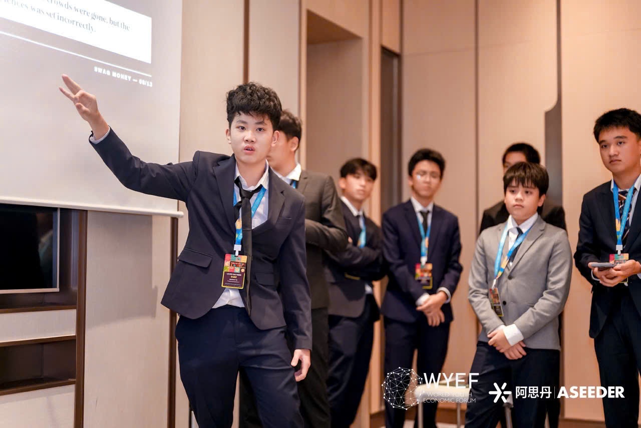 Vietnam wins first-ever Super Gold Award at World Youth Economic Forum