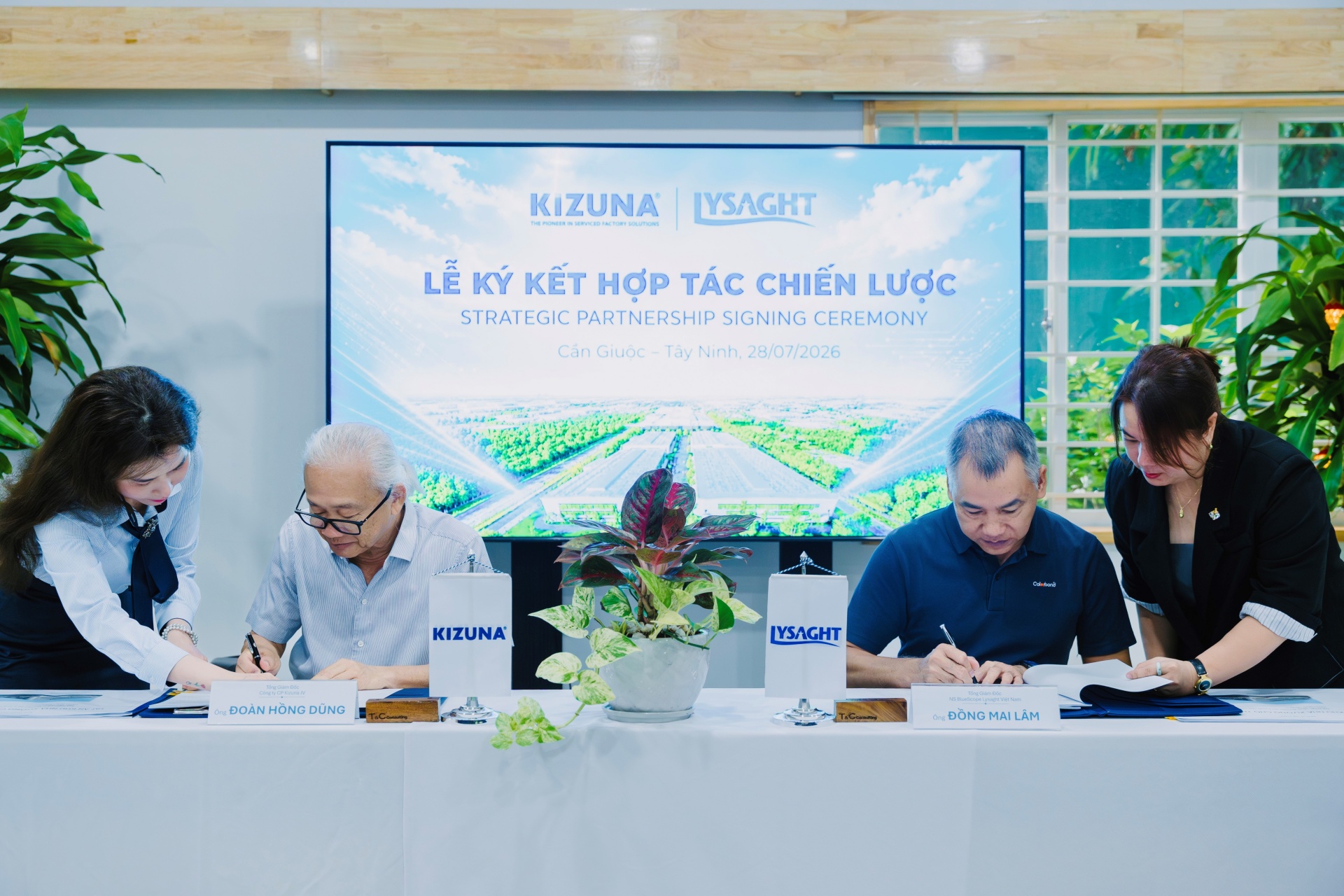 LYSAGHT and KIZUNA form strategic partnership on high-quality serviced factory standards