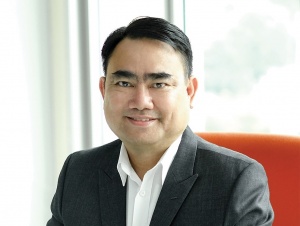 Leading in AI: from pilot initiatives to enterprise value