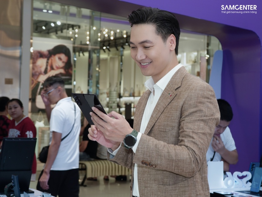 Samsung’s newest foldable smartphones hit Vietnam