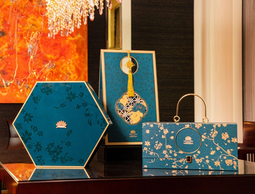 Reverie Saigon unveils 2026 mooncake collection