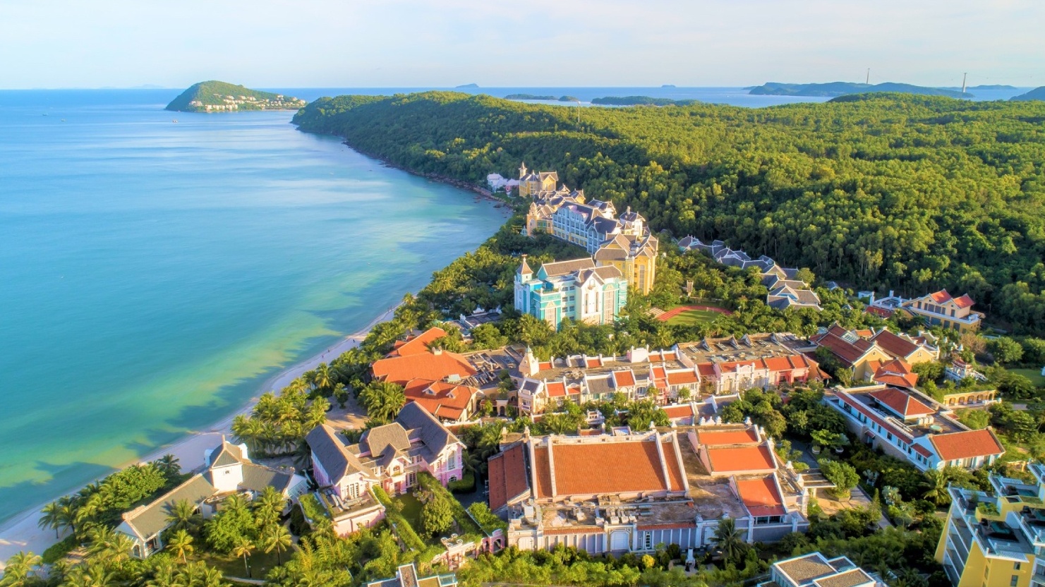 Beaches drive Vietnam’s domestic tourism boom