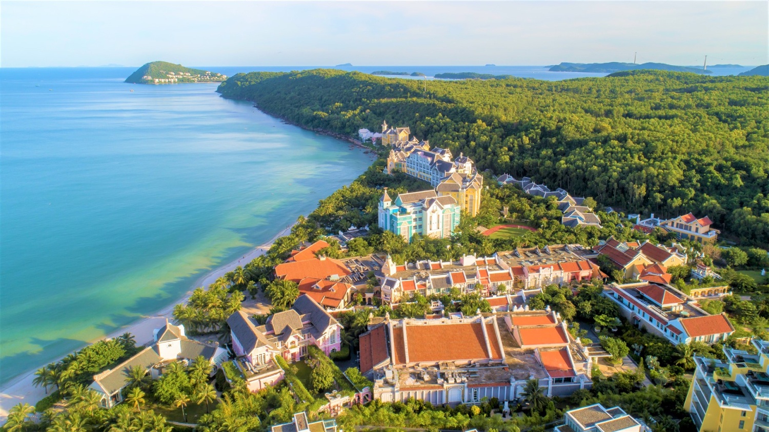 Beaches drive Vietnam’s domestic tourism boom