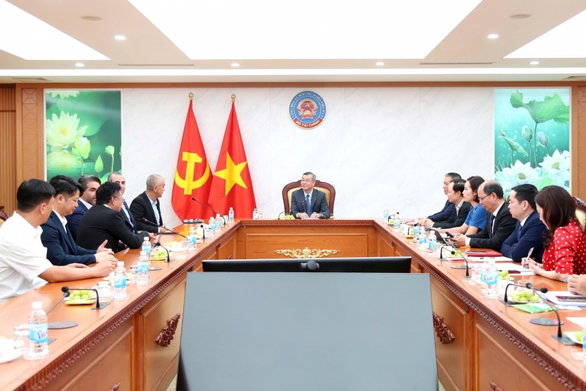 Israeli Baran Group offers up to €140 million in preferential financing for Vietnam infrastructure projects