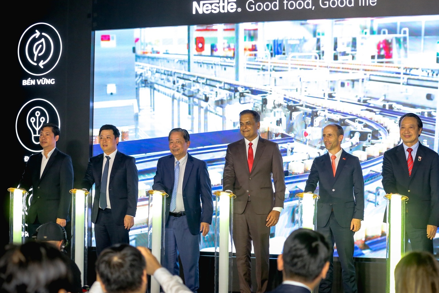 Nestlé Vietnam beefs up production capacity for coffee exports