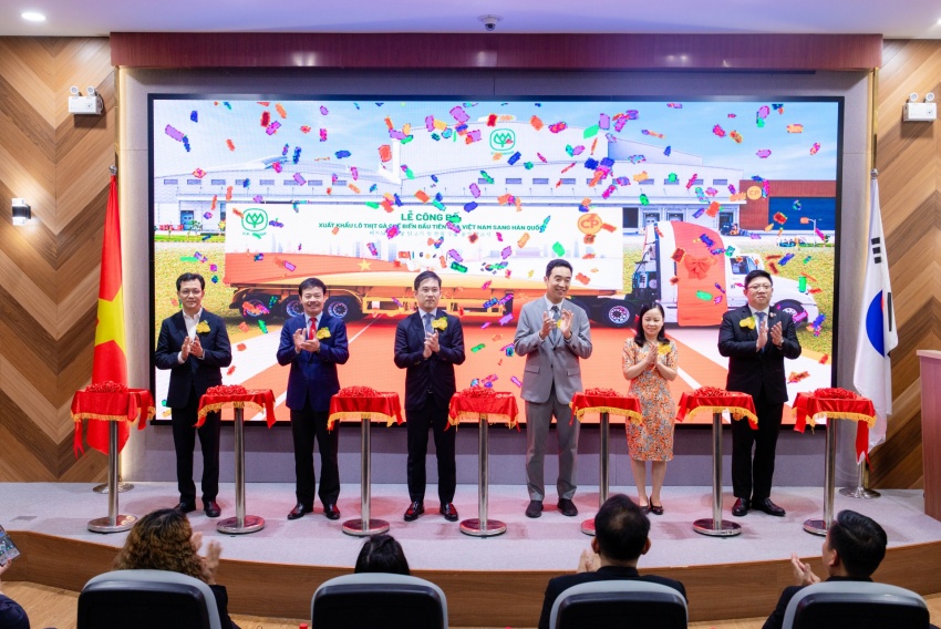 C.P. Vietnam exports Vietnam’s first shipment of processed chicken to South Korea