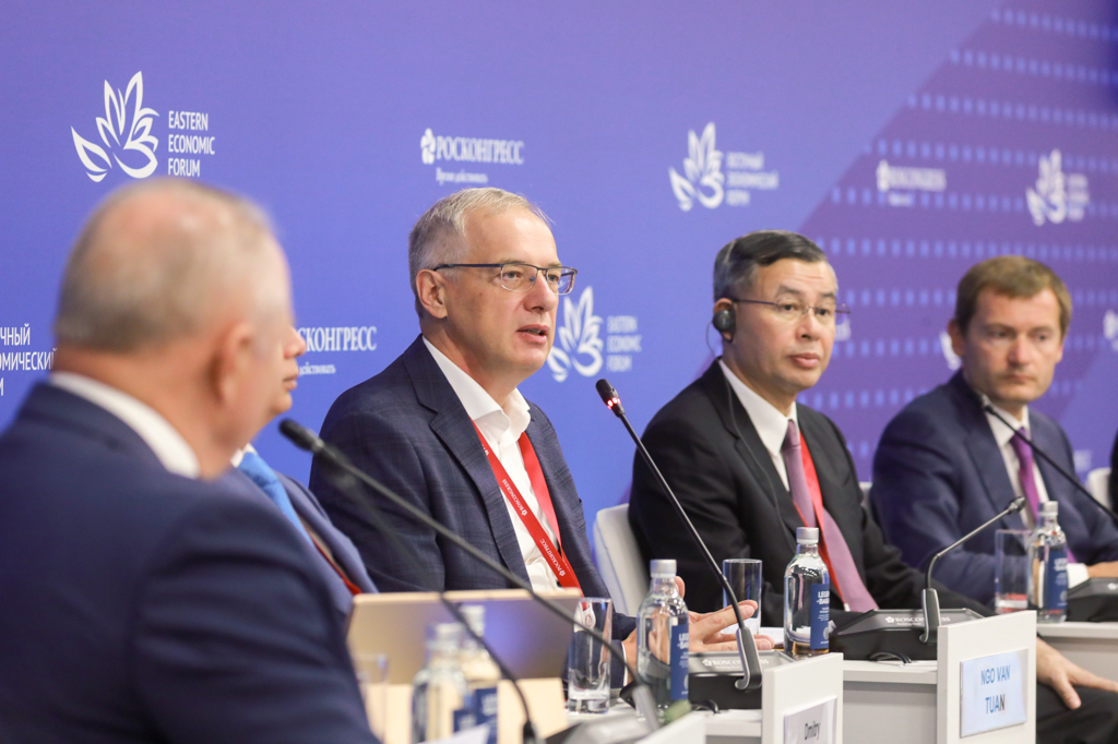Vietnam calls for stronger Russia-ASEAN economic cooperation