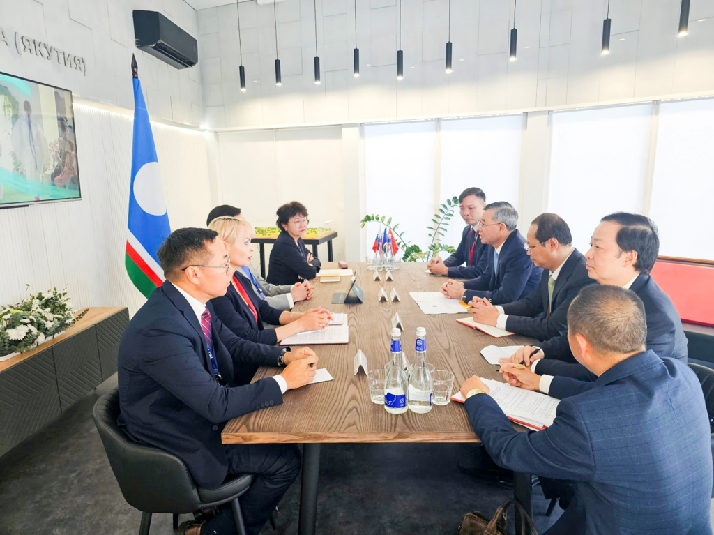 Vietnam and Sakha Republic pledge closer ties at Vladivostok forum