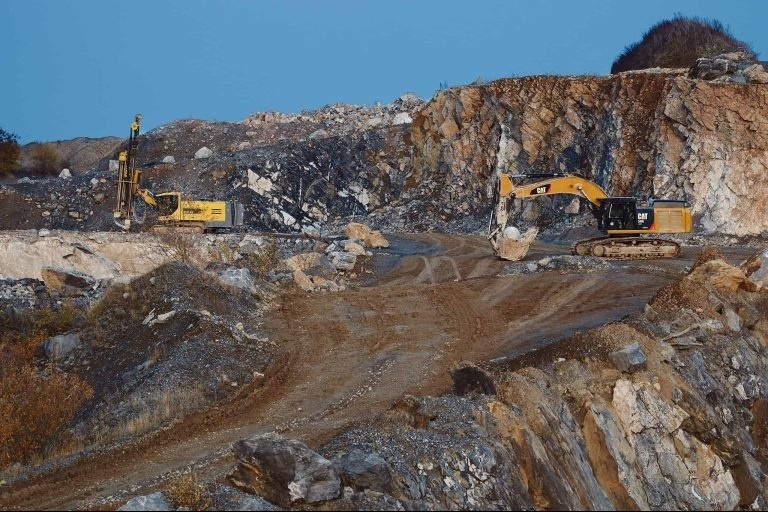 Hanoi sets timetable to allow pilot production of rare earth oxides