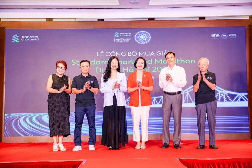 Standard Chartered remains committed to Hanoi Marathon Heritage Race