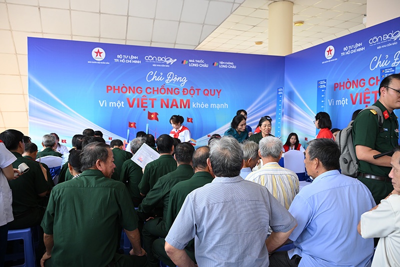 Long Chau enhances healthcare on Con Dao Island