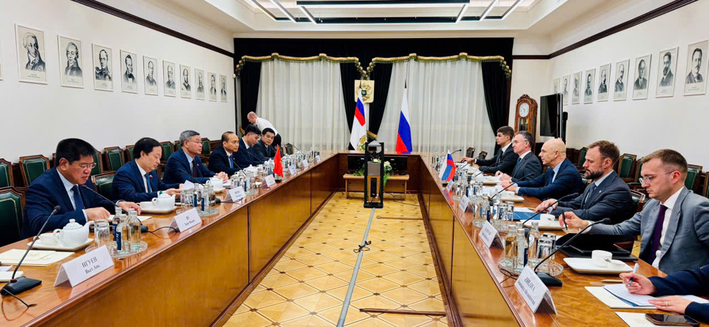 Vietnam seeks to deepen financial cooperation with Russia