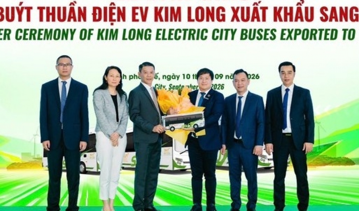 Kim Long Motor ships first batch of electric buses to Thailand