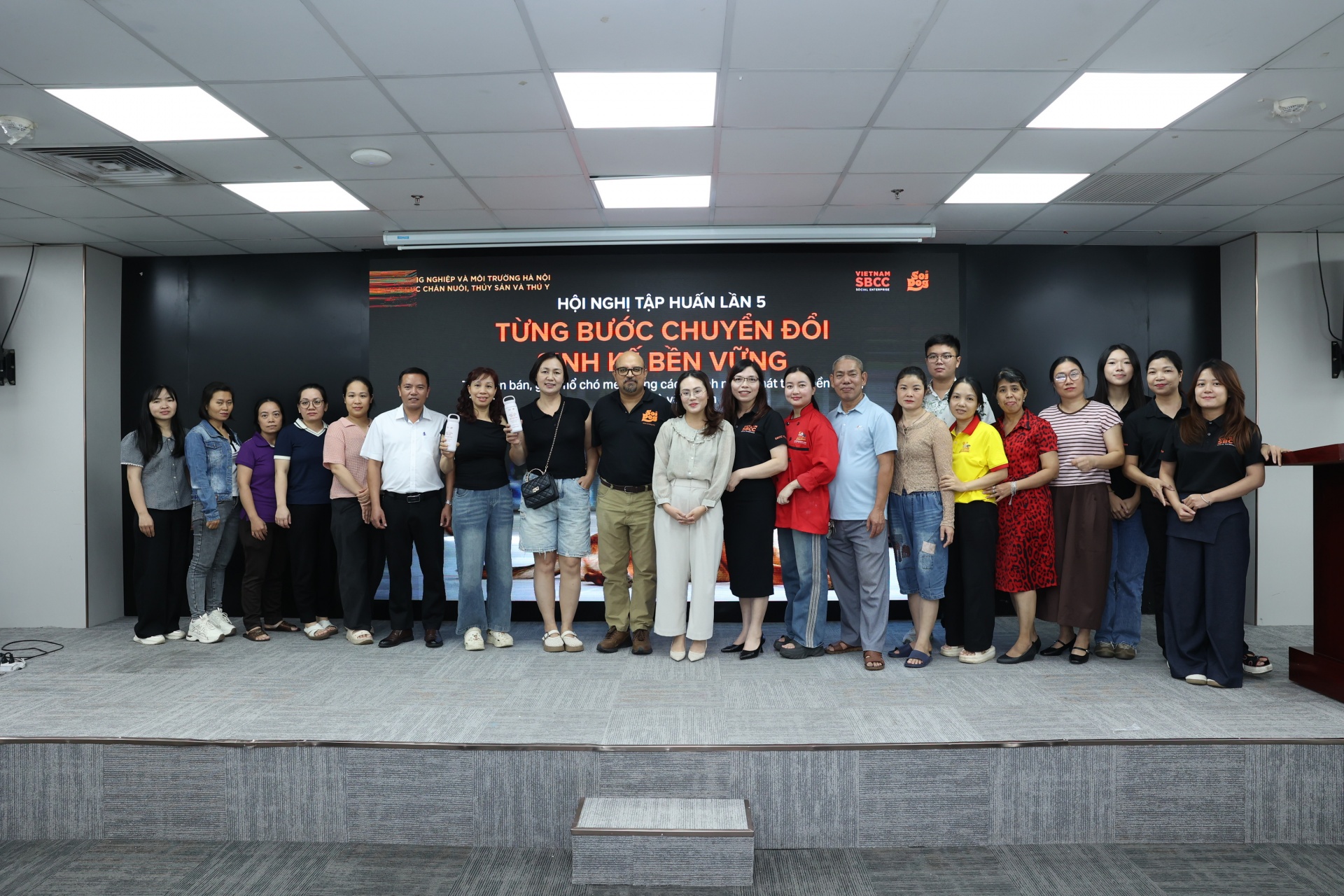 Training conference helps workers transition out of dog and cat meat trade