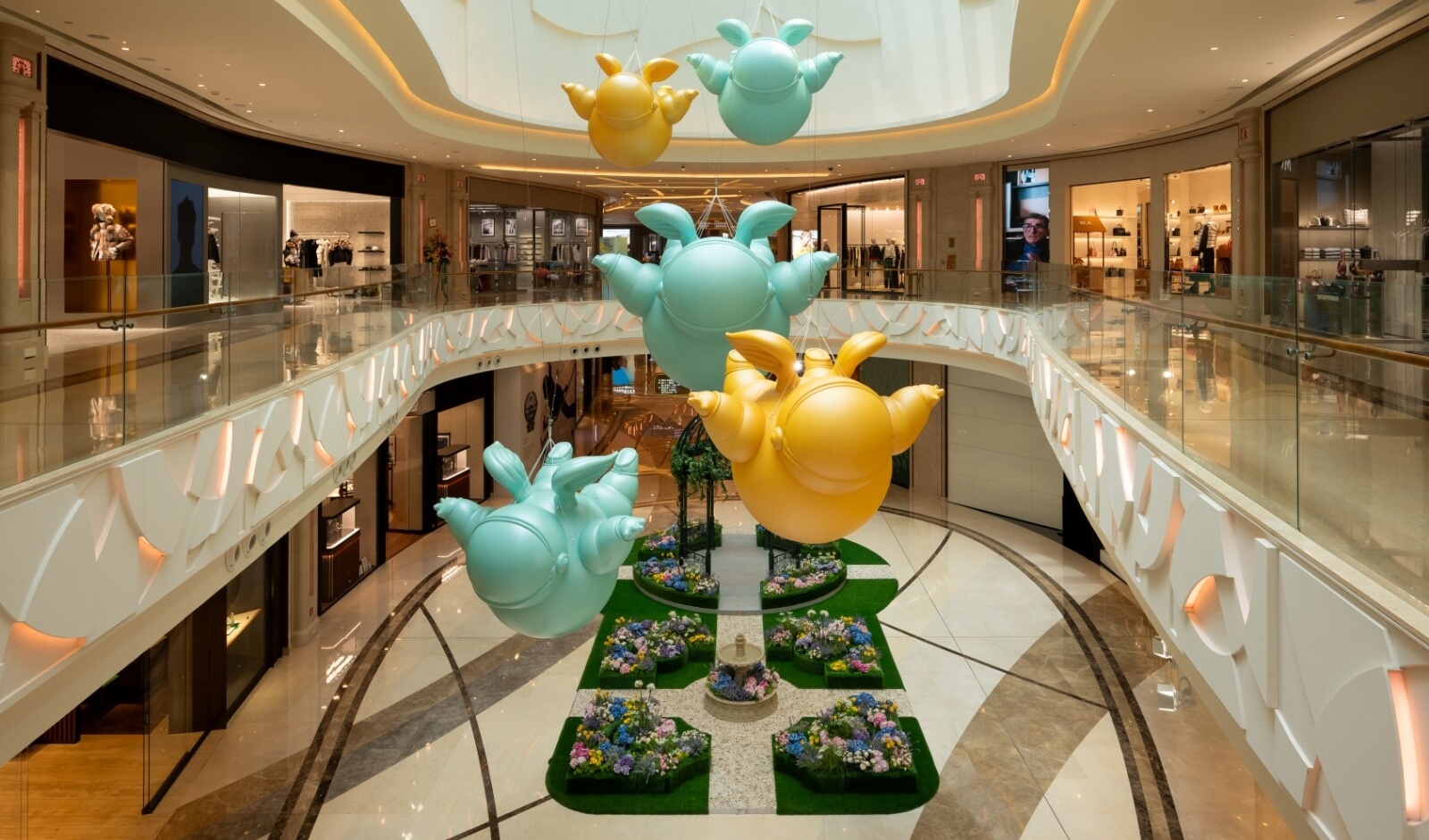 Galaxy Macau opens Gao Xiaowu art exhibition at Galaxy Promenade