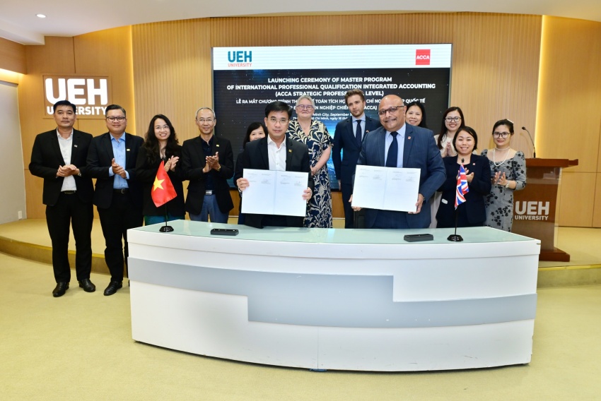 ACCA and UEH expand strategic partnership