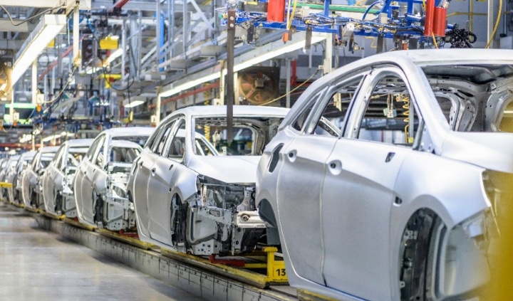 Vietnam records fastest automotive sales growth among ASEAN-6 markets