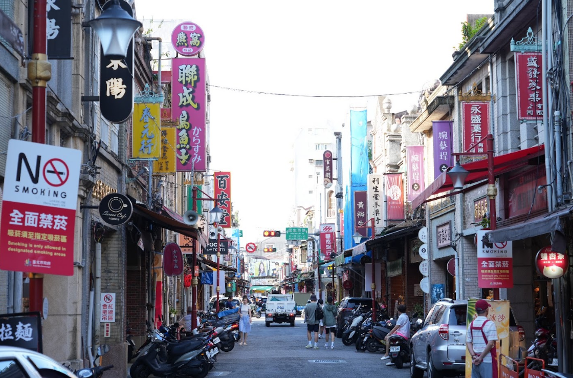 Dihua Street offers a journey through Taipei’s past and present