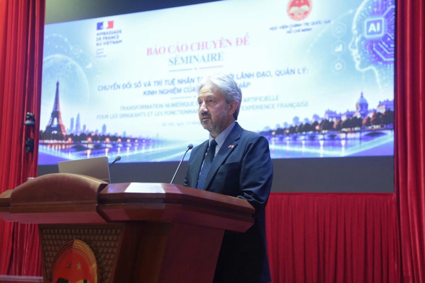 French experts share AI and digital governance insights in Hanoi