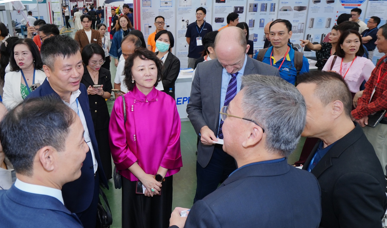 Three international exhibitions open to boost industrial supply chain links