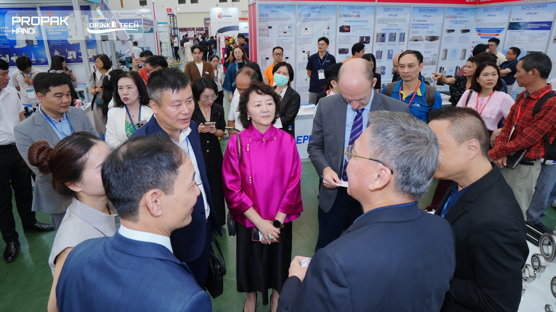 Three international exhibitions open to boost industrial supply chain links