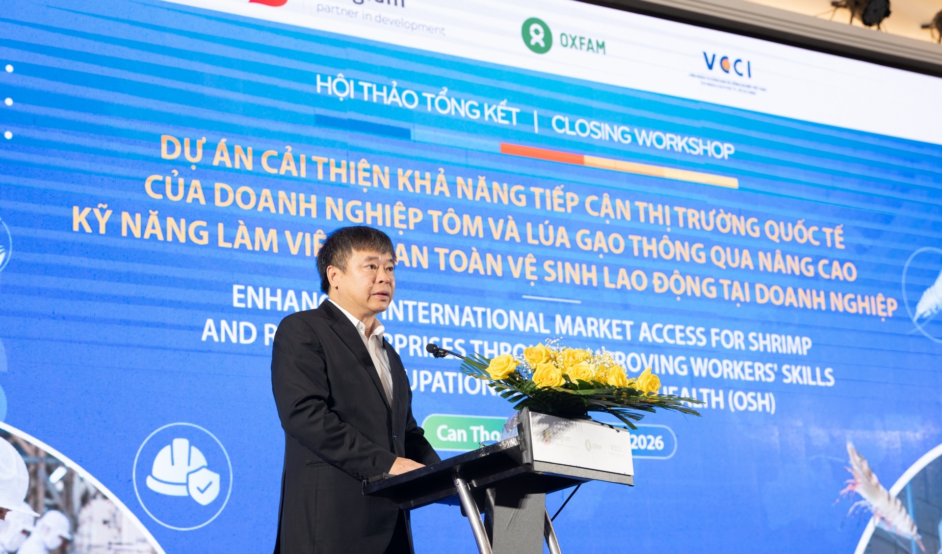 Project helps 100 shrimp and rice firms improve workplace standards