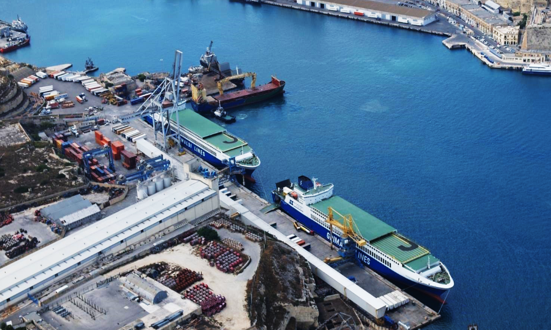 A.P. Moller Capital to acquire full ownership of Portek