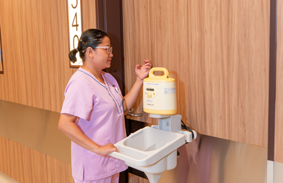Two Vietnamese midwives earn IBCLC certification in breastfeeding counselling
