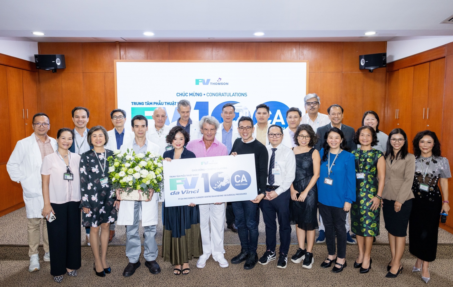 FV reaches 100 Da Vinci Xi robotic surgeries attracting international patients to Vietnam