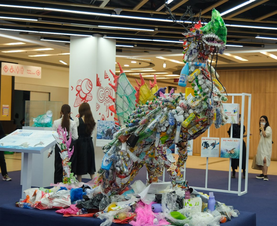 The Plastic Beast installation aims to raise awareness about the threat and urgency to reduce plastic waste in the environment