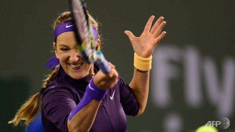 azarenka rallies to reach indian wells fourth round