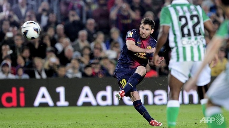 supersub messi edges barcelona closer to title