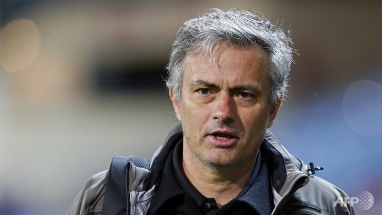 mourinho officially returns as chelsea manager