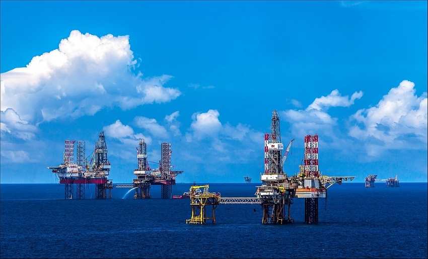 petrovietnam rolls out measures to cope with covid 19 and oil prices