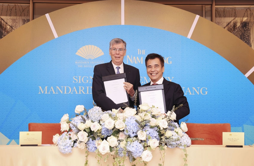 mandarin oriental hotel group manages new luxury in danang